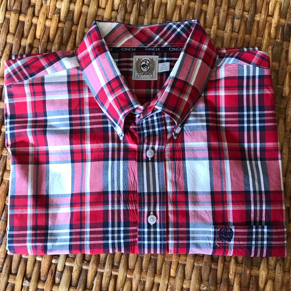Men’s XL Cinch shirt